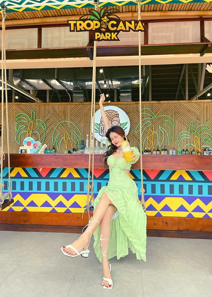 Công viên nước Tropicana Park Hồ Tràm