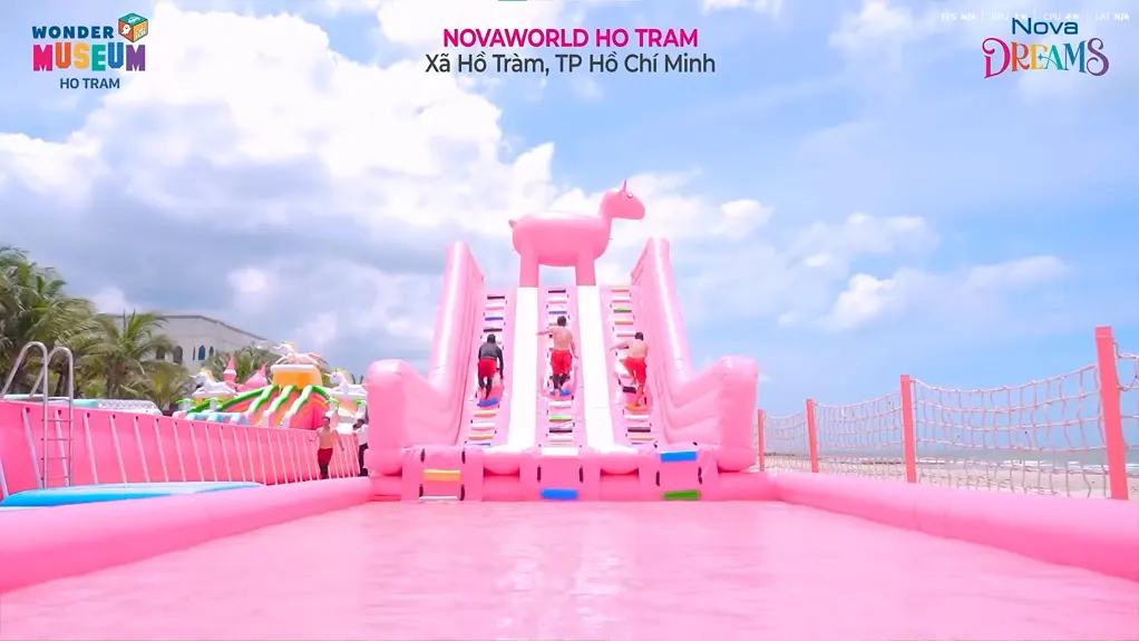 Công viên phao nước Wonder Museum Hồ Tràm